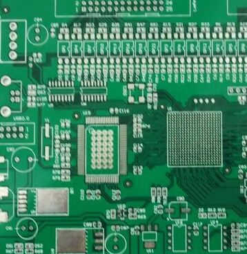 涨停雷达：PCB+先进封装+华为+低空经济 兴森科技触及涨停(图1)